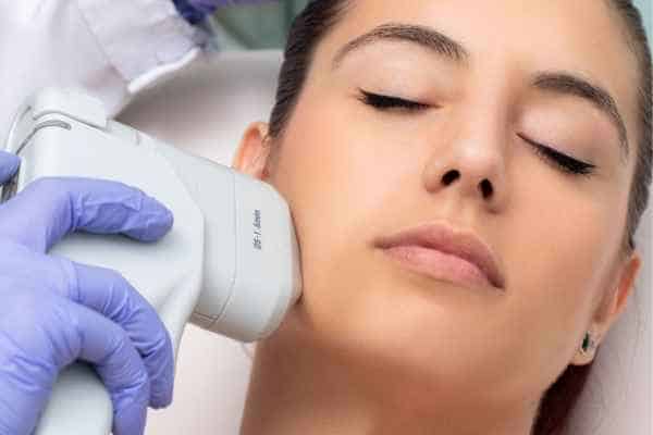 Why Do People Choose HIFU for a Non-Surgical Facelift? 1 Why do people consider HIFU The Potteries?